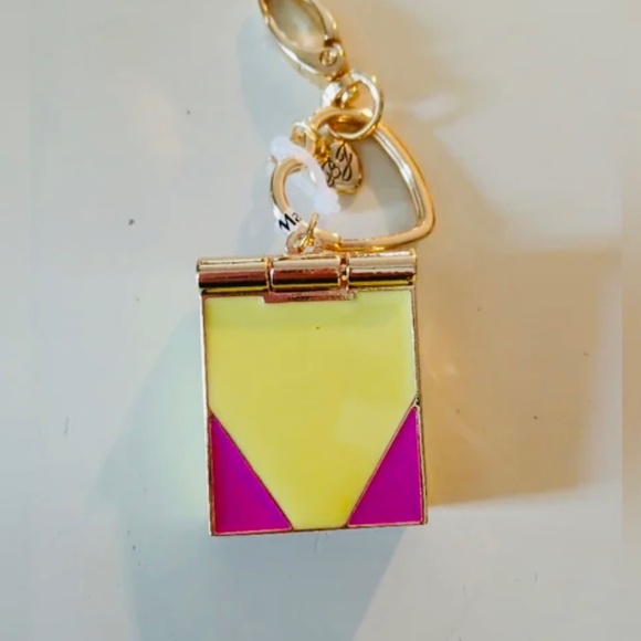 Betsey Johnson 🎁Crayons Bag Charm/ Keychain New🎁Gift Ready - Picture 5 of 6